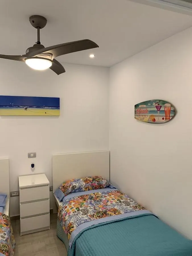 Costa Adeje-2 Bed.Apartment With Double Terrace 0*, 아데제 스페인